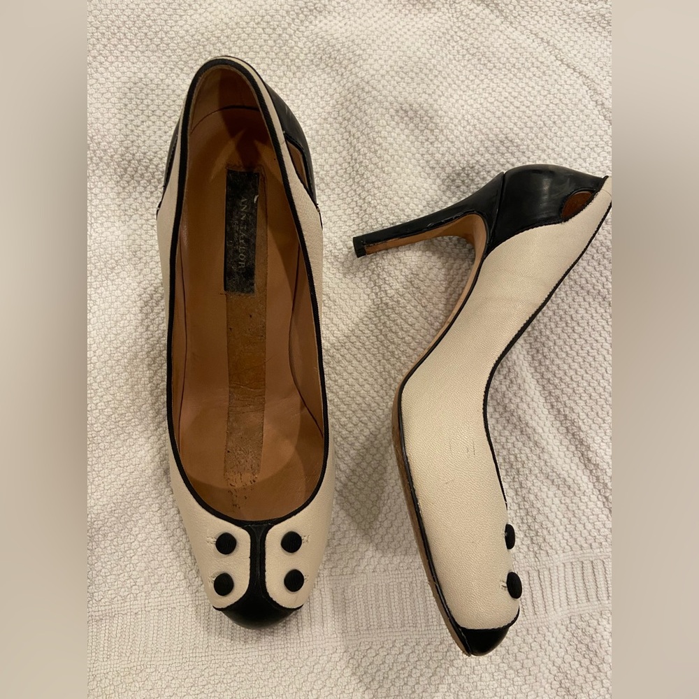 Elegant Navy and cream Women's Heels